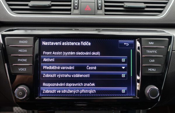 Škoda Superb 2.0 TDi Style NEZ. TOPENÍ, nabídka 593171a8-bcf7-4cf7-a816-304ffdcf6ab6