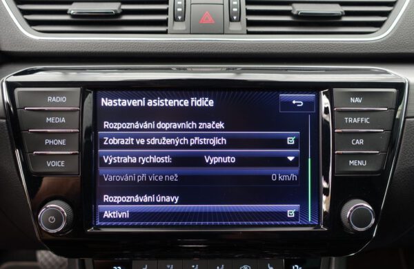 Škoda Superb 2.0 TDi Style NEZ. TOPENÍ, nabídka 593171a8-bcf7-4cf7-a816-304ffdcf6ab6