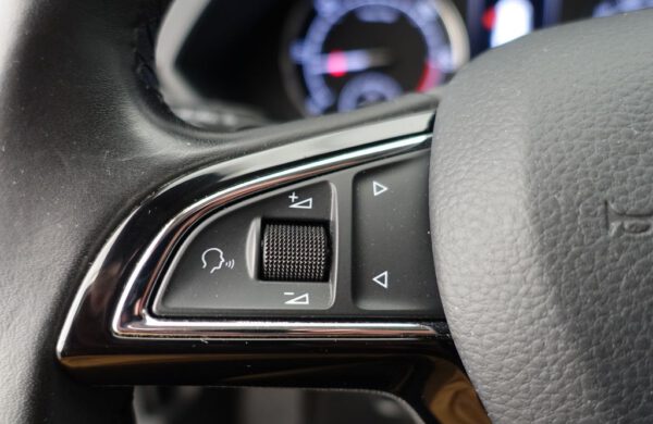 Škoda Superb 2.0 TDi Style NEZ. TOPENÍ, nabídka 593171a8-bcf7-4cf7-a816-304ffdcf6ab6
