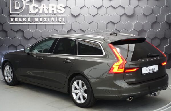 Volvo V90 D4 AWD Momentum D4 AWD Momentu, nabídka 4bee4703-82ed-40cb-a045-ef1623c696e3