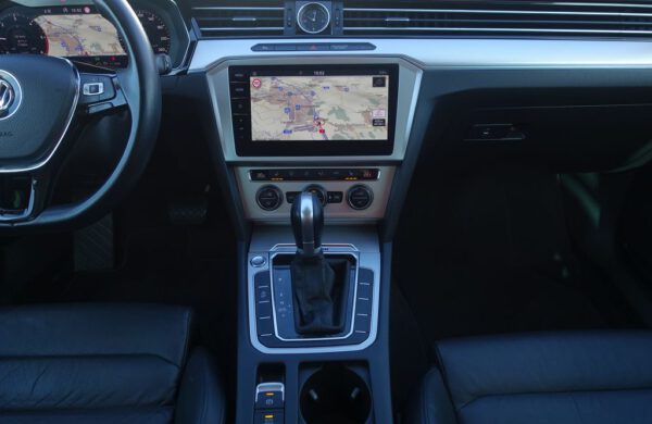 Volkswagen Passat 2.0TDi 4 MOTION DSG REZERVOVÁN, nabídka c3abce30-b0d7-4487-809f-d37261740e4e
